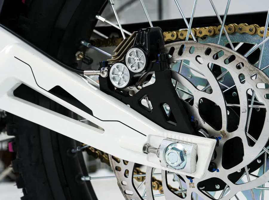 Rear_Brake_Disc_White